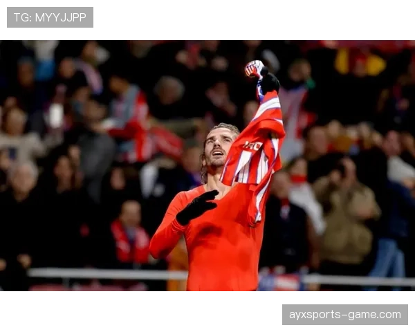 竞技俱乐部主力前锋因连续错失关键机会引发球迷担忧
